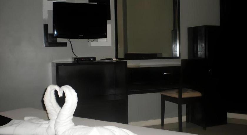 Richmond Plaza Hotel Tabok Bagian luar foto