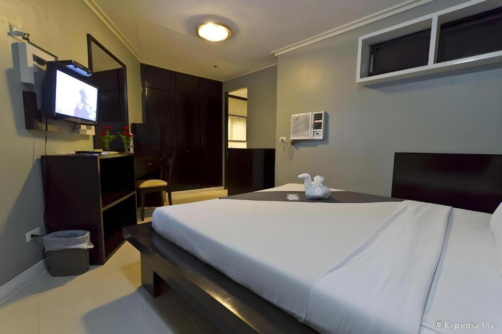 Richmond Plaza Hotel Tabok Bagian luar foto